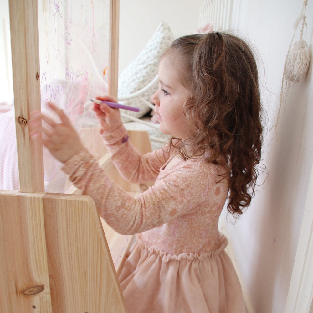 Toddler Perspex Easel