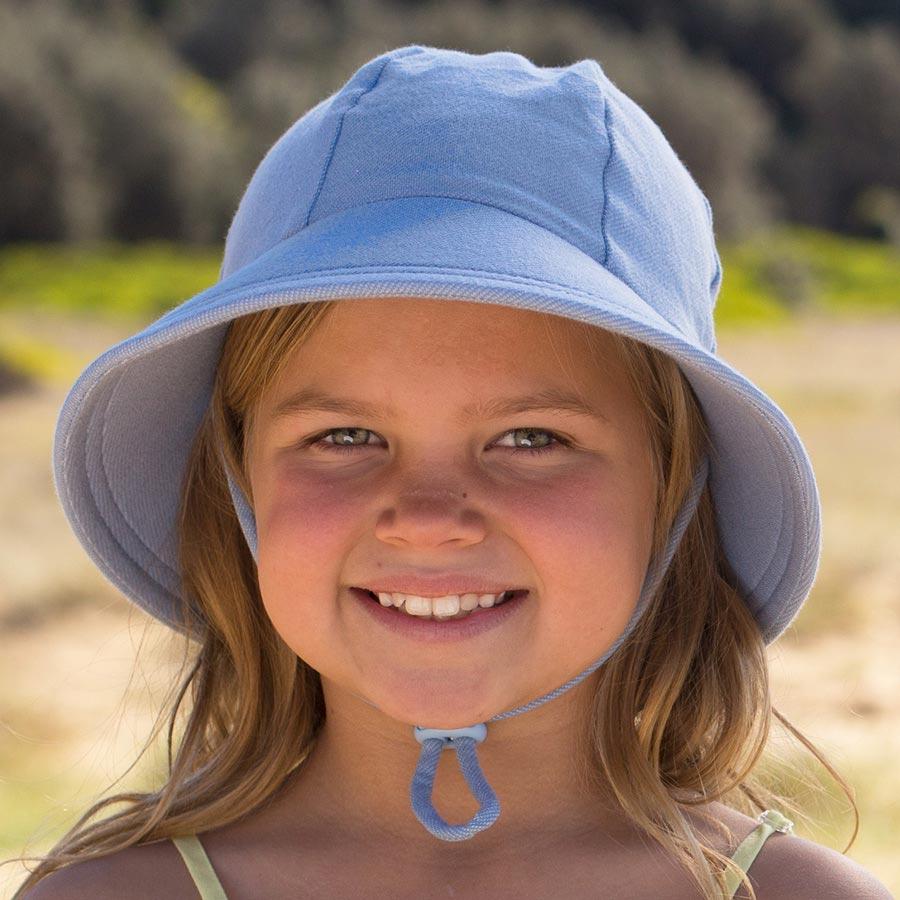 https://www.hipkids.com.au/cdn/shop/products/bedhead-bedhead-ponytail-bucket-sun-hat-with-strap-chambray-17226420420742_900x.jpg?v=1659824544